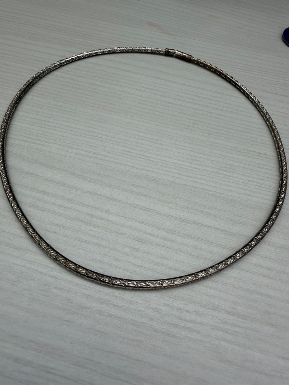 Silver-Tone Textured Women’s Collar Necklace - Silver
